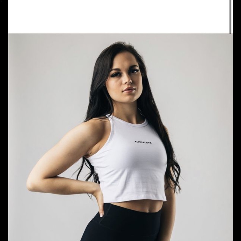 Alphalete Cropped Tank - Picture 4 of 5